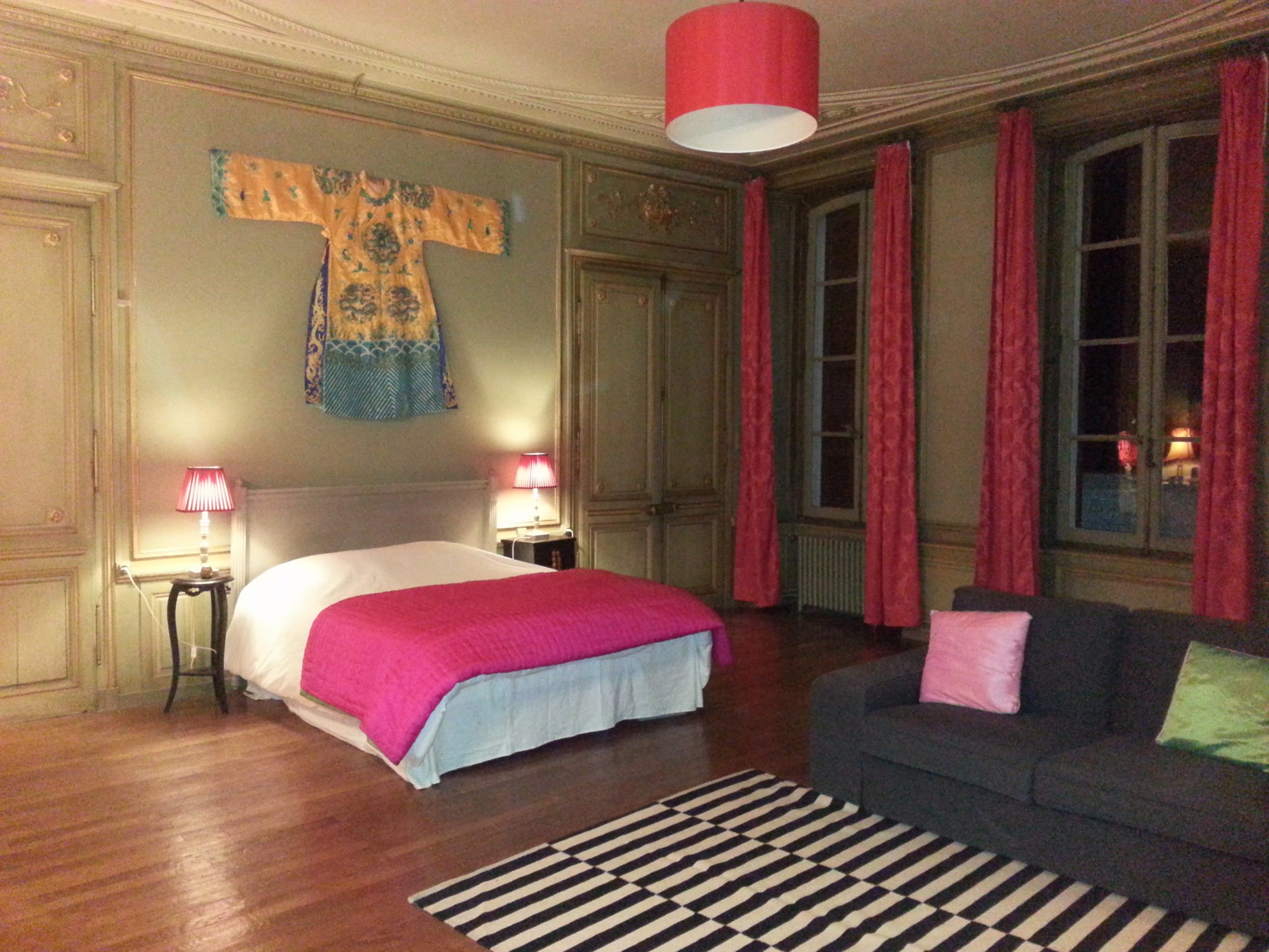 Chambres d'hôtes des Francières en plein centre de Vierzon, chambre Nuit de Chine